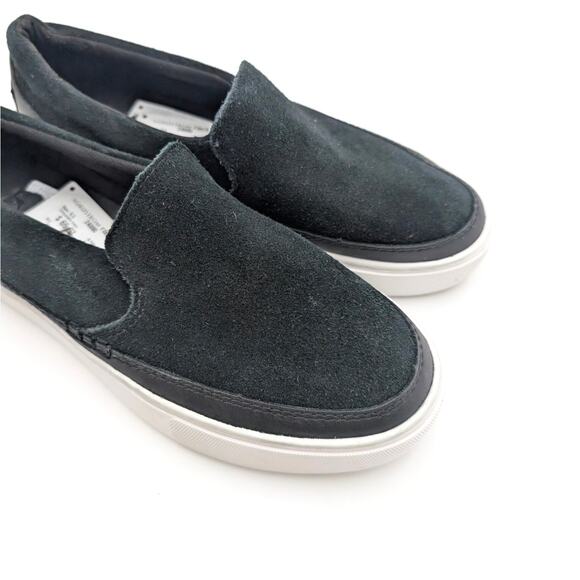 UGG Zilo Slip On Comfort Sneakers Shoes Women's Black/White Size US6.5 EU37.5 - Picture 12 of 13